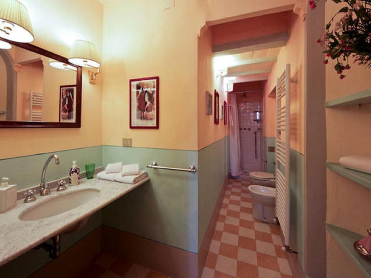 Casa Tornabuoni Apartment ฟลอเรนซ์ ห้อง รูปภาพ